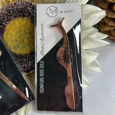 Mi Beauti Signature Rose Gold Eyelash Applicator